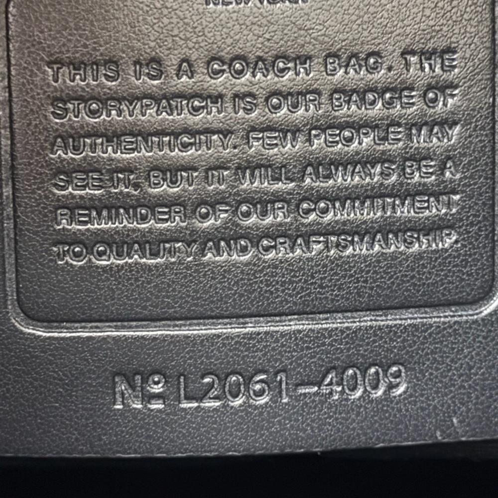 Coach Houston Flight Bag In Signature Leather. - Picture 10 of 11